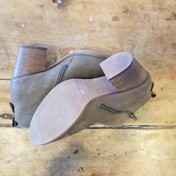 Women's Artica Ankle Boots waterproof size 7 - Picture 3 of 4